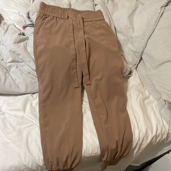 Dynamite joggers - Picture 1 of 2